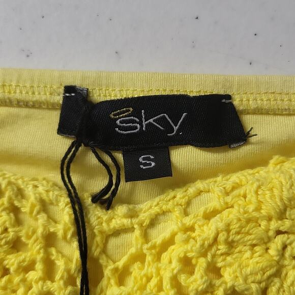 Sky Yellow and Light Blue Tie-Die Strapless Tank Top - Picture 6 of 7